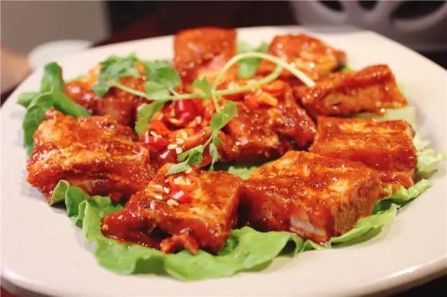 開(kāi)業(yè)2.8折！河埒口這間人均60元的重慶老火鍋，驚艷了我的味蕾！